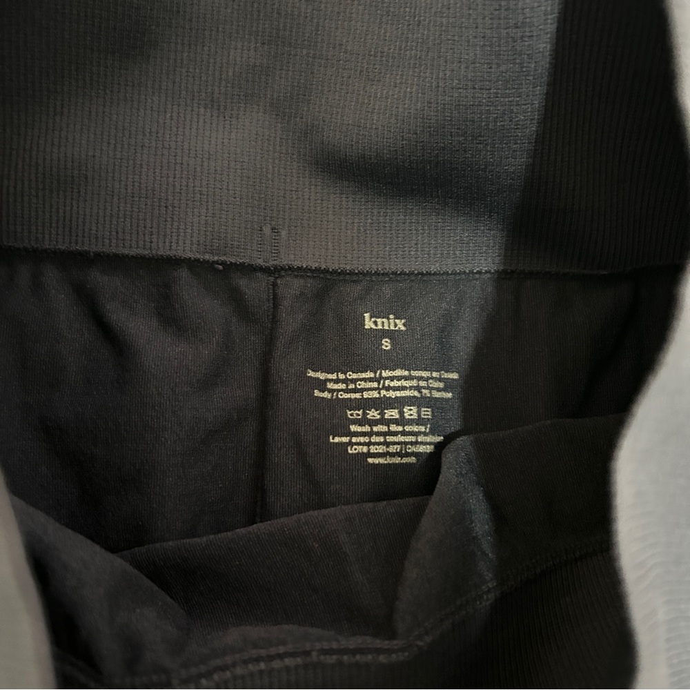 Knix Seamless Leggings - Picture 3 of 5